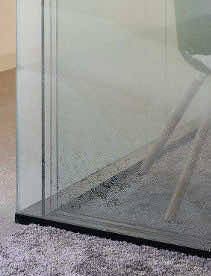 Glassysteemwand met drie lagen glas voor extreme goede geluidreductie