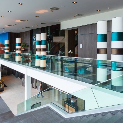 Strakke glazen balustrade